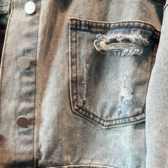 Bling Jean Jacket 🪩💖 - Picture 7 of 11